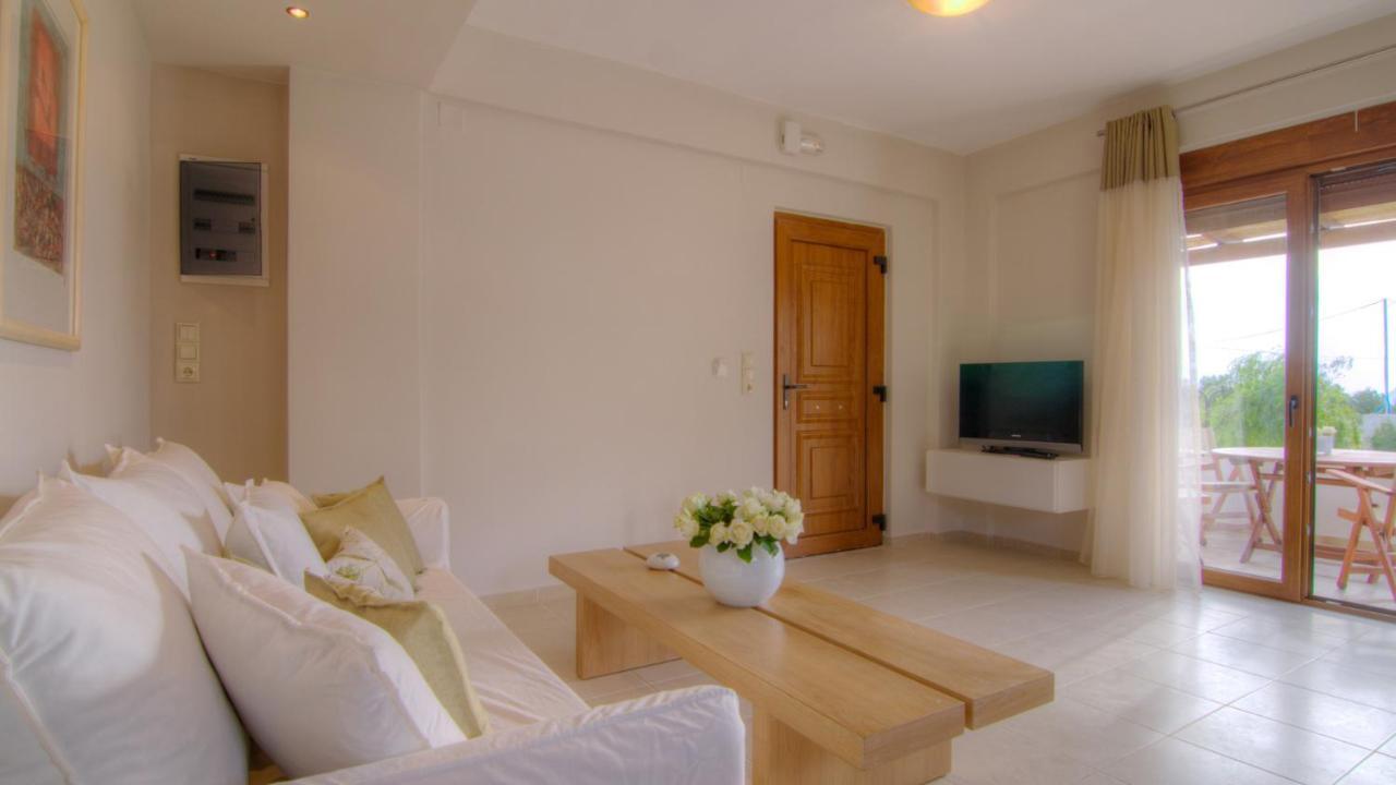 פלאקיאס Gasparakis Villas מראה חיצוני תמונה