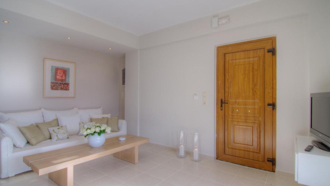 פלאקיאס Gasparakis Villas מראה חיצוני תמונה